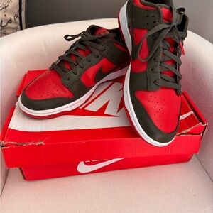 Nike Men's Dunk Low Retro BTTYS Sneakers